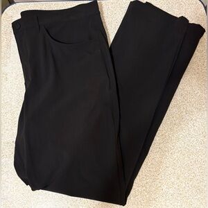 Black Alo Day & Night Pants